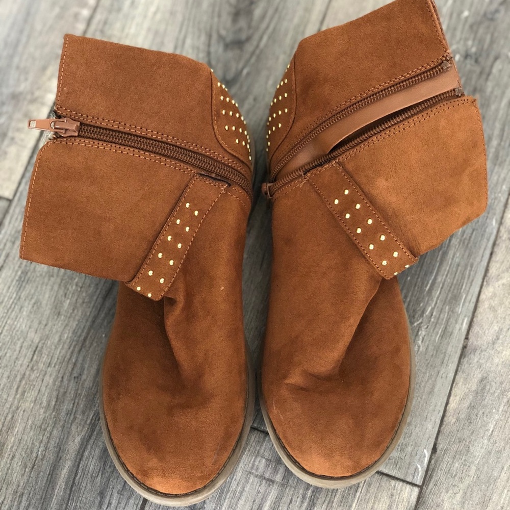 Brash suede boots, rust, size 4